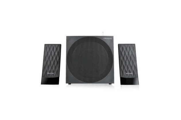 img of a girl posing